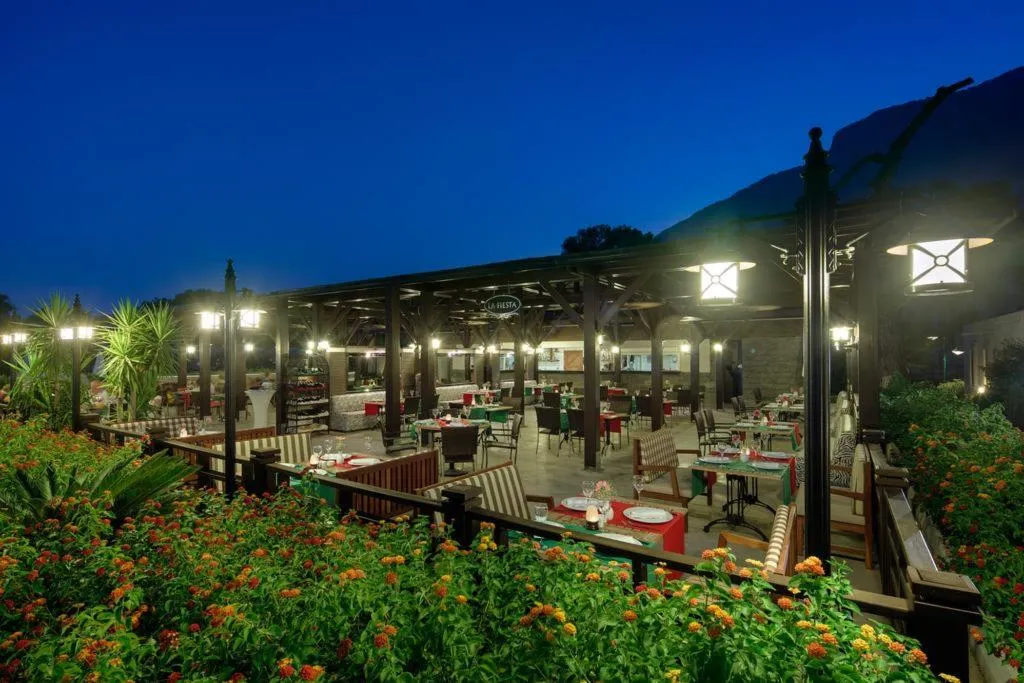 Restaurant, Crystal Flora Pearl Collection, Antalya