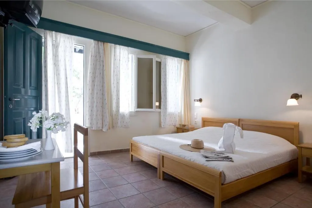 SINGLE STANDARD Room, Rosebay, Santorini