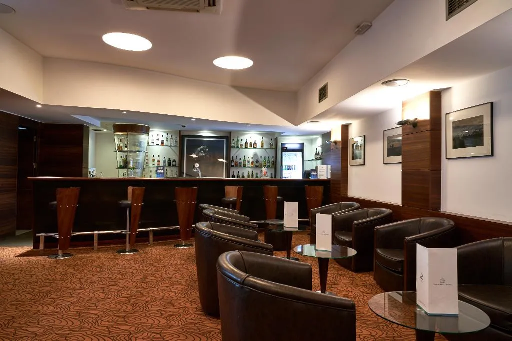 Bar, Leziria Parque Hotel, Lisbon