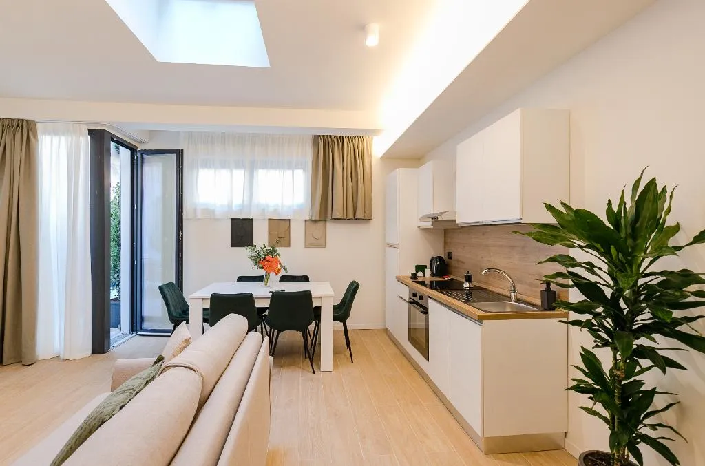 QUADRUPLE DELUXE TWO BEDROOM Room, Aiello Hotels - Citylife Apartments, Milan