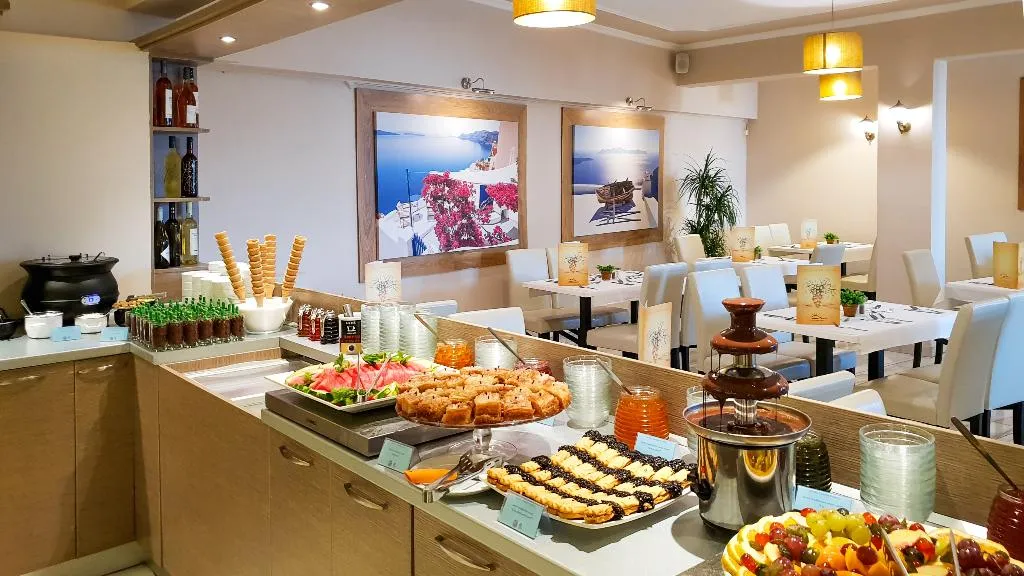 Restaurant, Hotel Yannis Corfu, Corfu