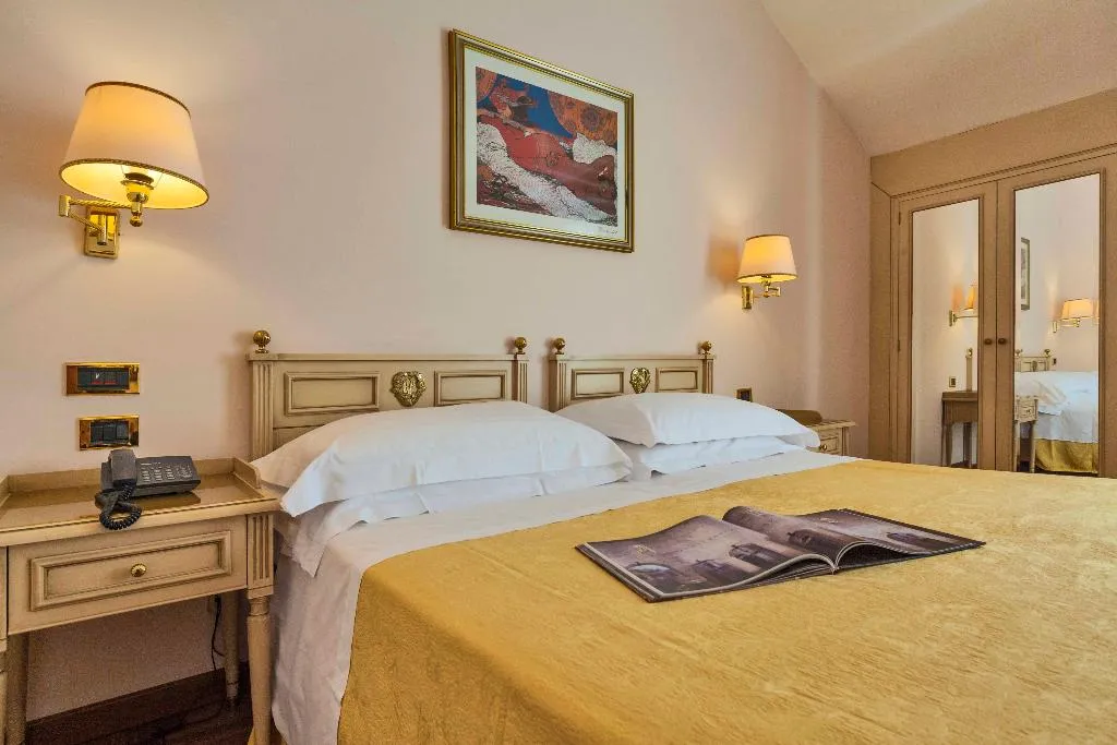Room, Grand Villa Politi, Catania