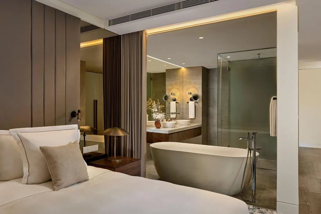 Room, Penha Longa, Lisbon