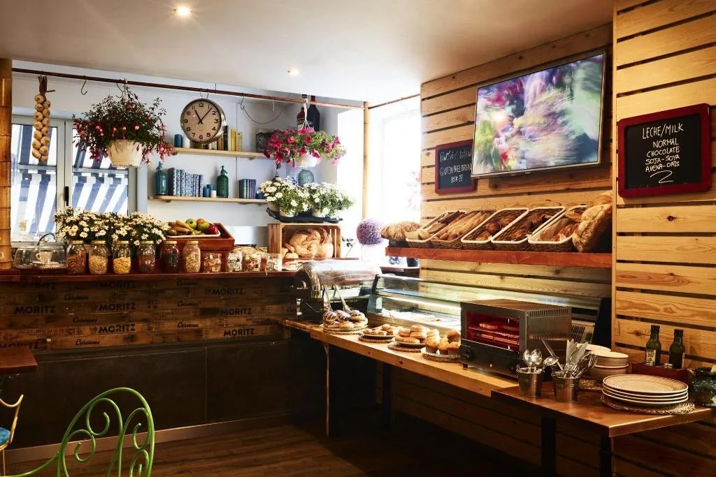 Restaurant, 54 Barceloneta, Barcelona