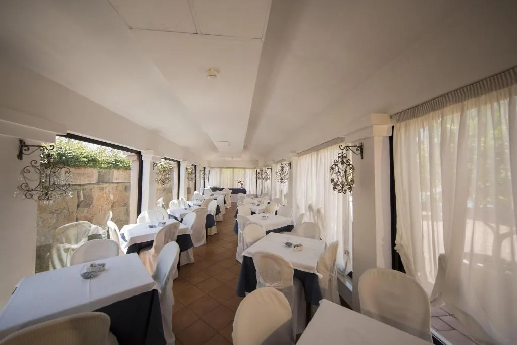 Restaurant, Mancini Park, Rome