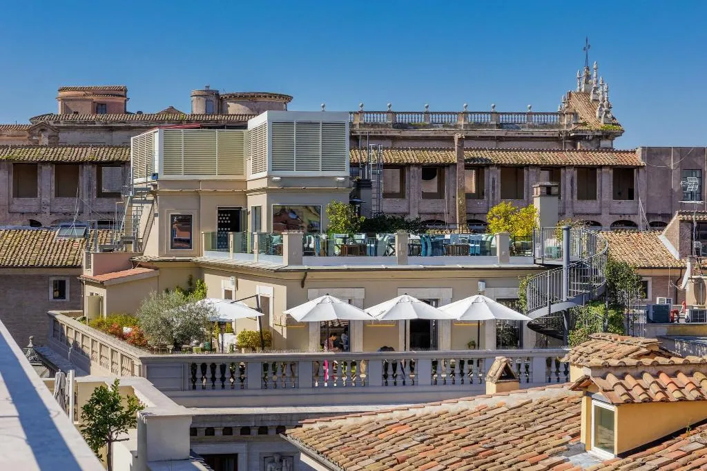 General view, Singer Palace Hotel, Rome