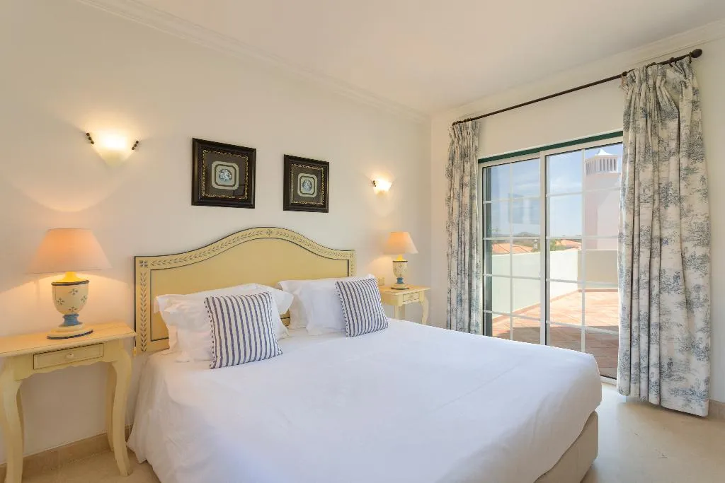 Room, Martinhal Quinta  Do Lago Family Resort, Algarve