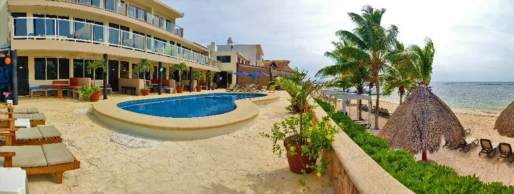 Pool, Hacienda Morelos Beach Front Hotel, Cancun Area