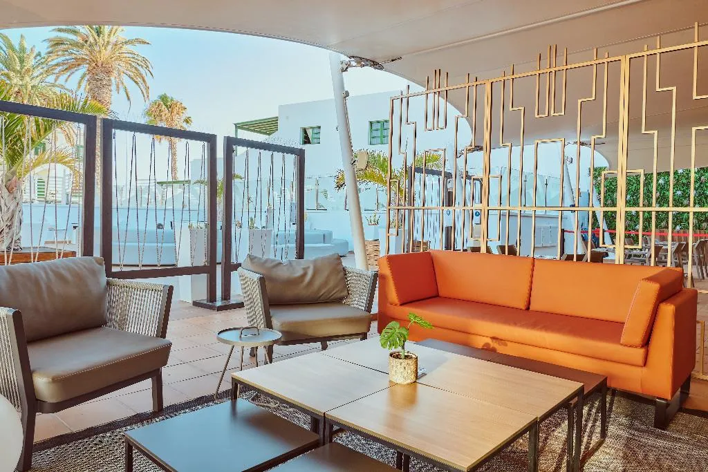 Terrace, Gloria Izaro Club Hotel, Lanzarote