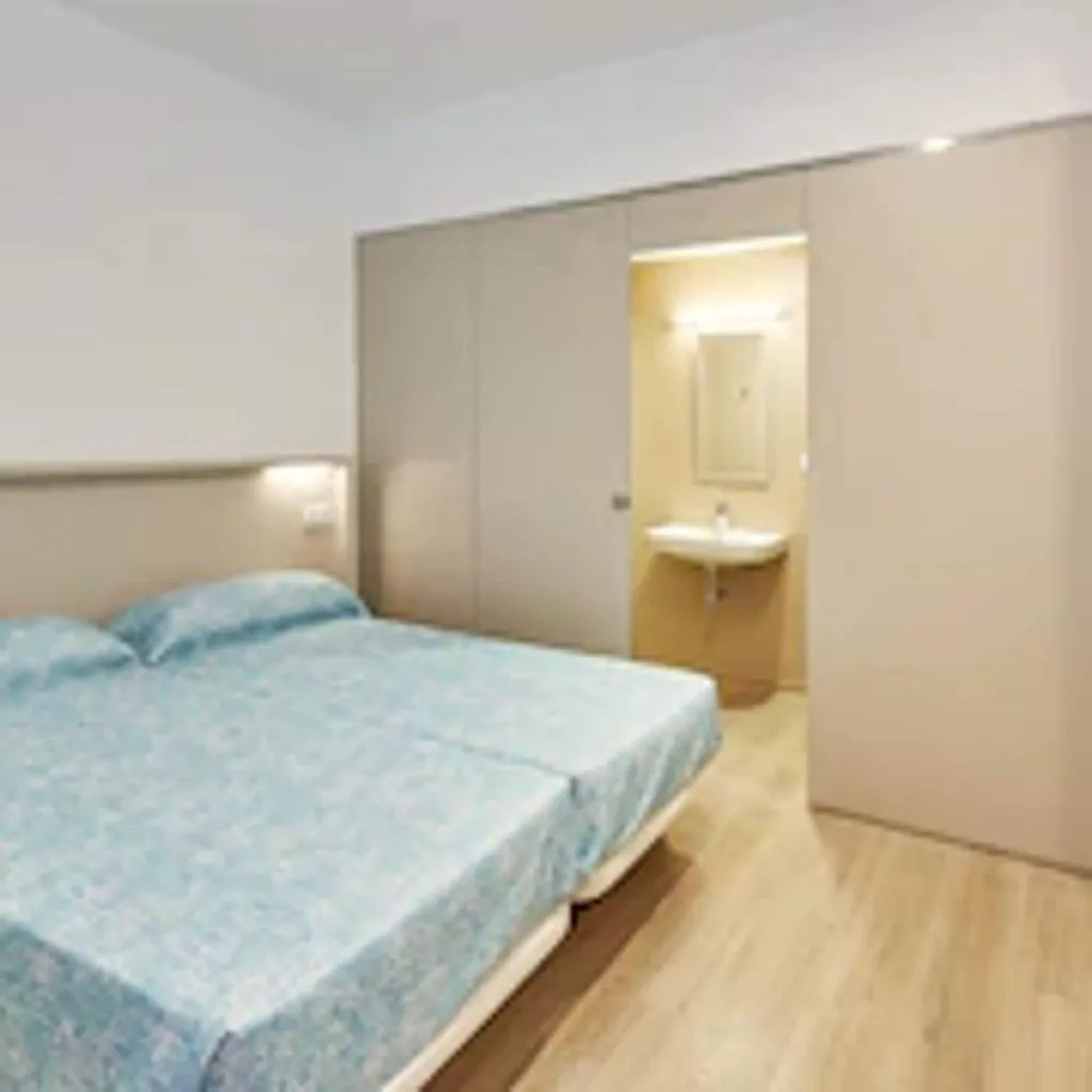 Room, Alberg Abat Oliba, Barcelona