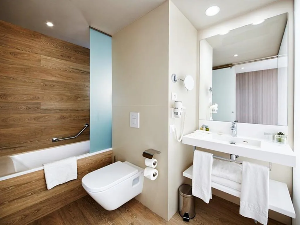 Room, Occidental Praha, Prague