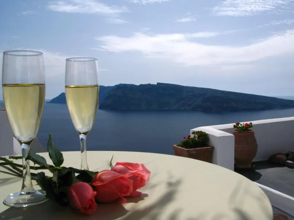 Room, Marizan Caves & Villas, Santorini, Santorini