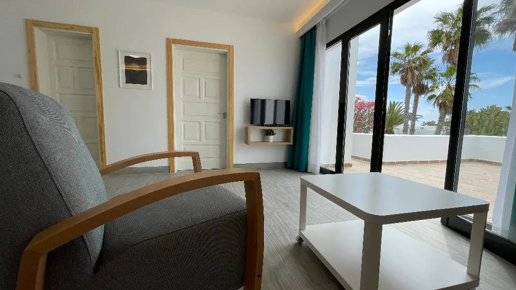 APARTMENT TWO BEDROOMS Room, Palmeras Garden, Lanzarote