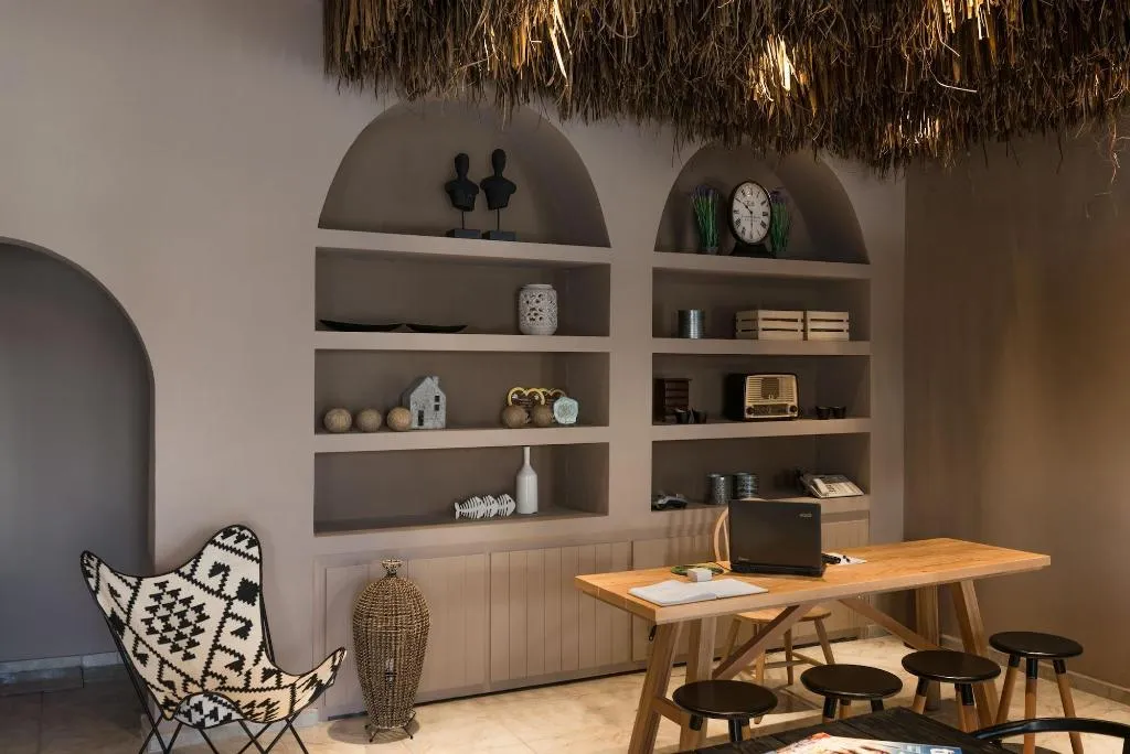 Lobby, Hotel Eucalyptus, Santorini