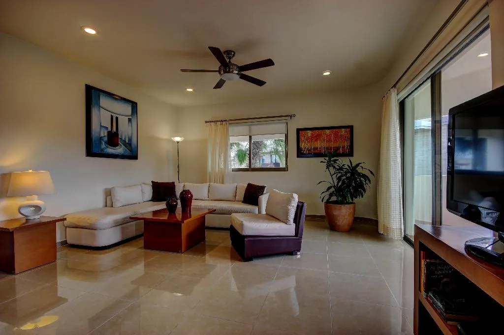 APARTMENT SUPERIOR CITY VIEW Room, Riviera Maya Suites, Playa Del Carmen