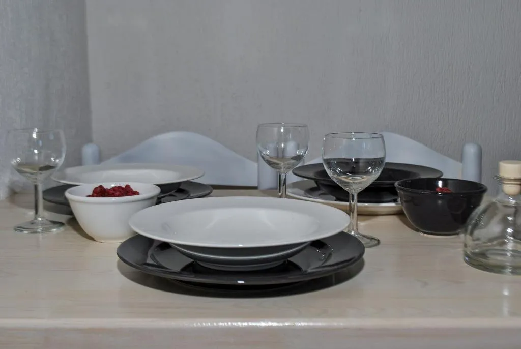 Room, Minas Studios, Kefallinia