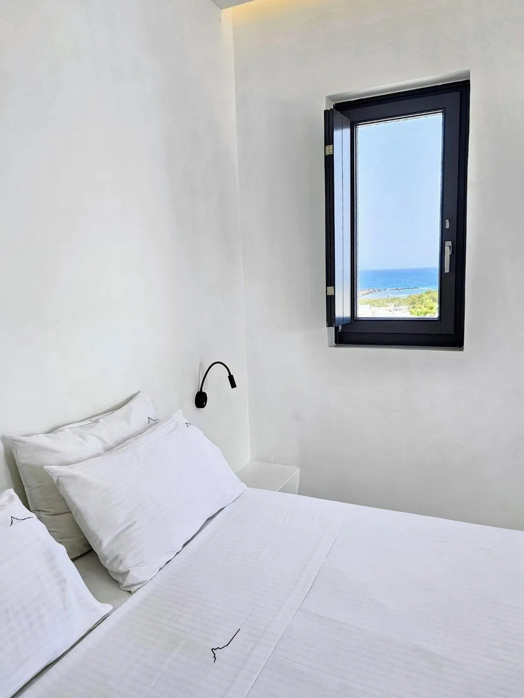 Room, MyLithos Suites, Santorini