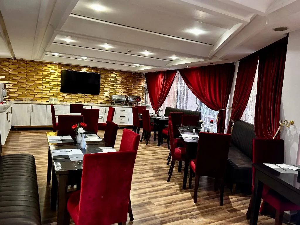 Restaurant, Les Trois Palmiers, Marrakech