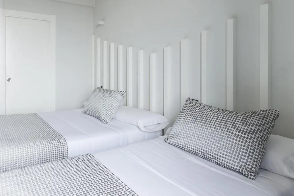 Room, Hostal El Carmen, Madrid