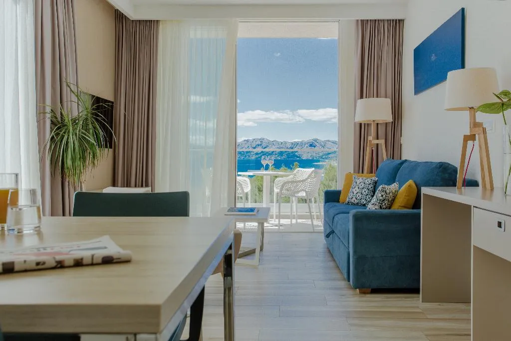 APARTMENT SUPERIOR SEA VIEW Room, Romana Beach Apartments, Split