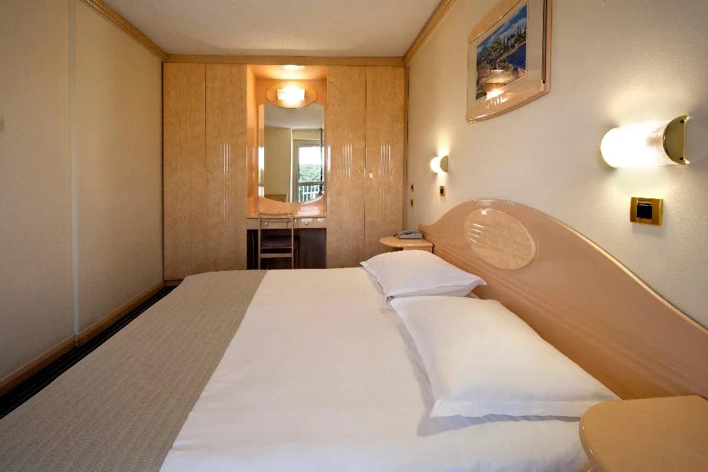 DOUBLE STANDARD Room, Hotel Istra Plava Laguna, Istria