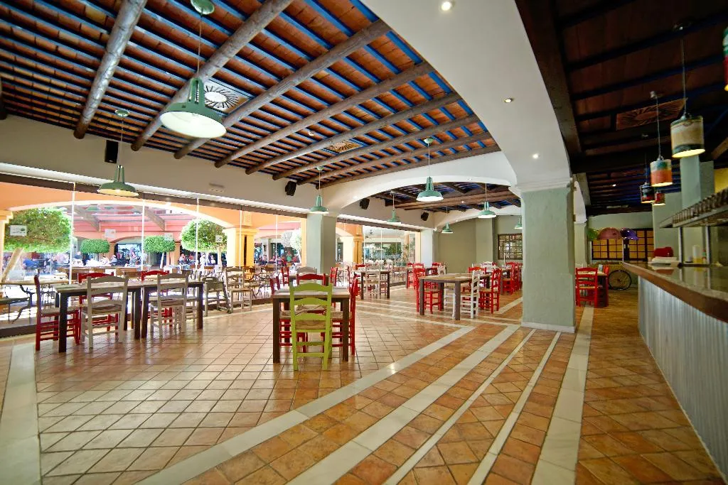 Restaurant, Holiday World Village Affiliated by Meliá, Costa Del Sol