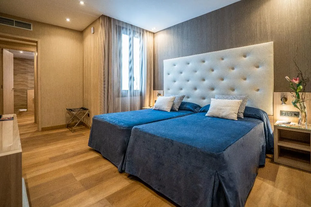 DOUBLE STANDARD Room, Rialto, Barcelona