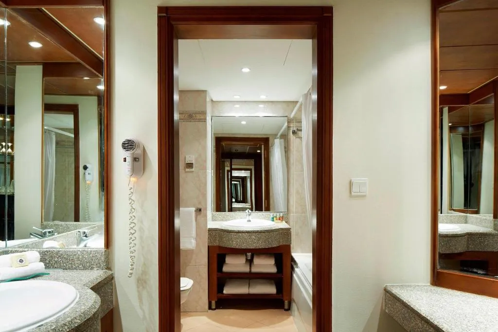 Room, Hurghada Marriott Beach Resort, Red Sea Riviera