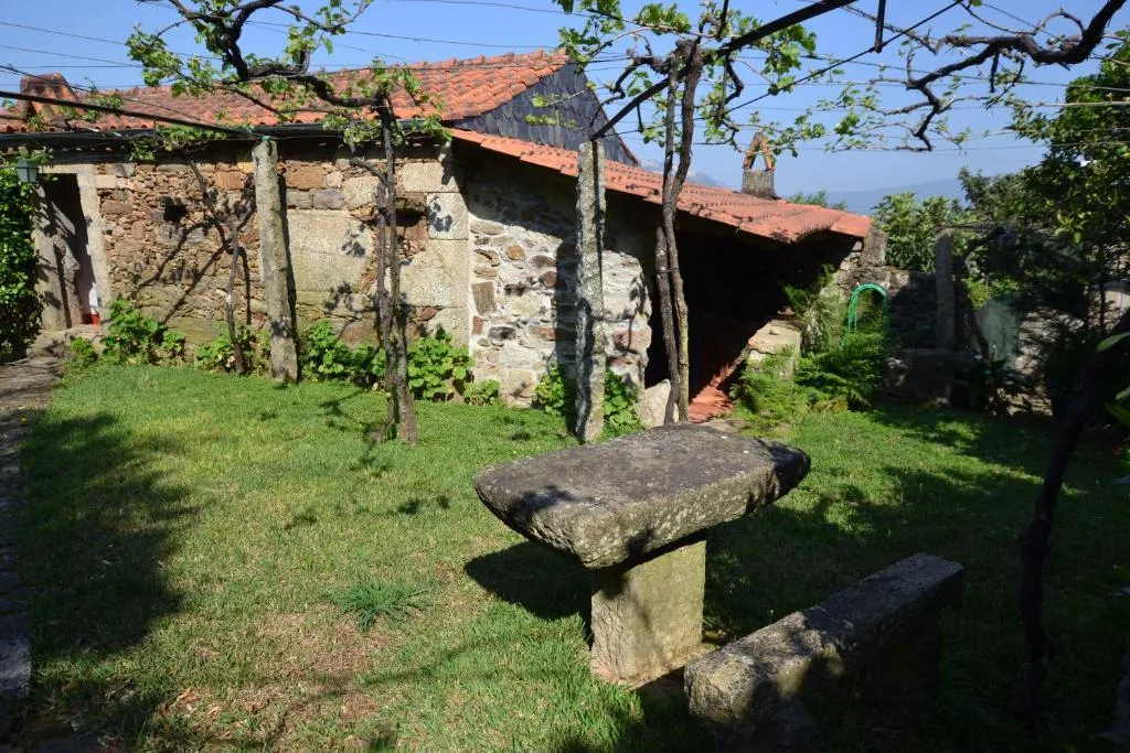 APARTMENT ONE BEDROOM Room, Quinta da Aldeia, Porto