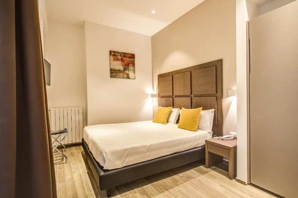 Room, House Garden, Rome