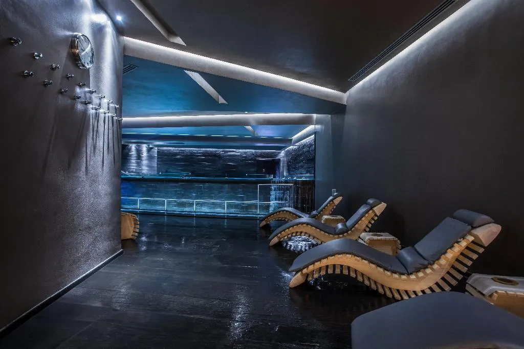 Sports and Entertainment, All Time Relais & Sport Hotel, Rome