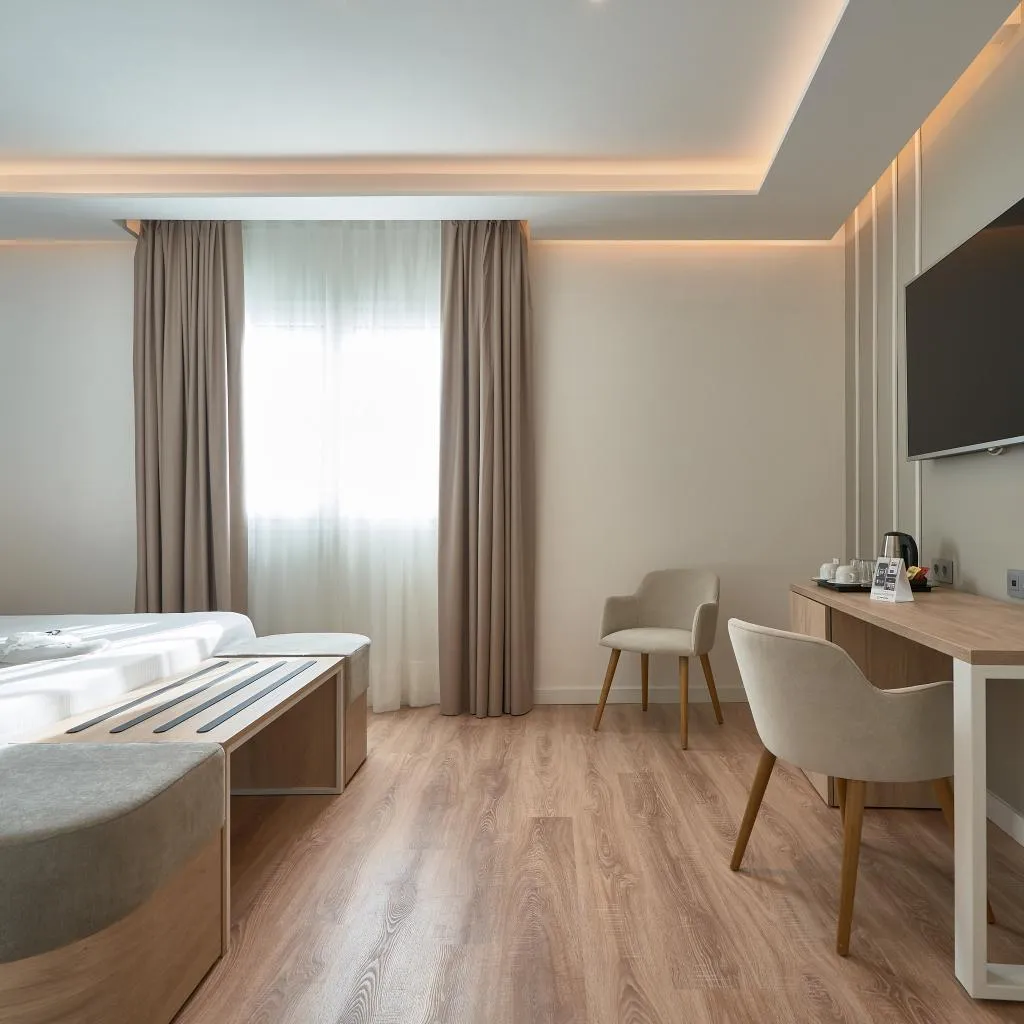 DOUBLE SINGLE USE STANDARD Room, Monte Triana, Seville