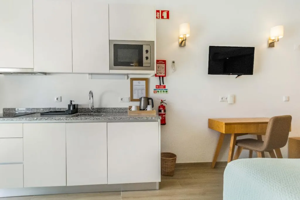 STUDIO POOL VIEW Room, Hotel Rural Bricia Du Mar, Algarve