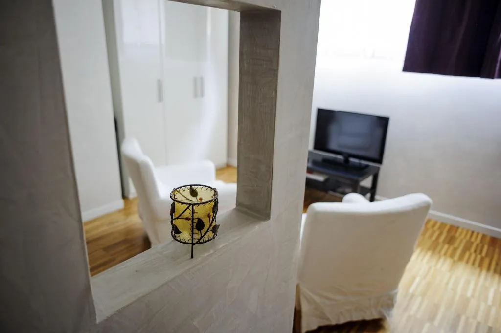 Room, Isola Apartments Milan, Milan