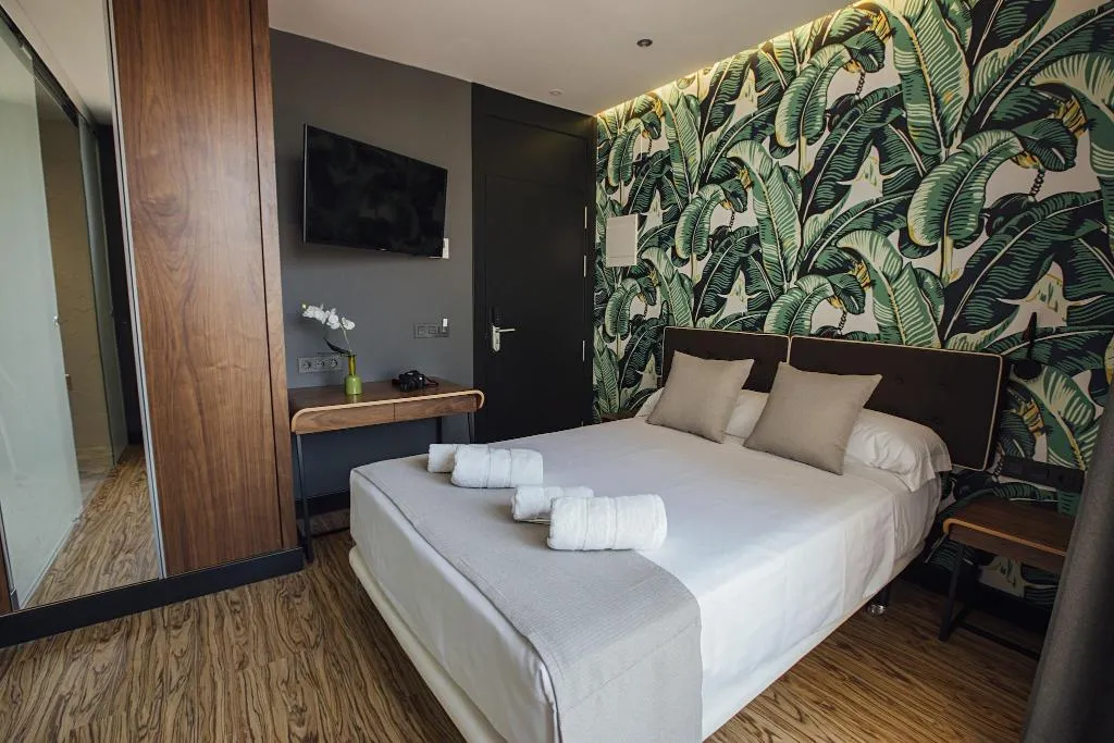 SINGLE WITH BALCONY Room, Málaga Premium Hotel, Costa Del Sol