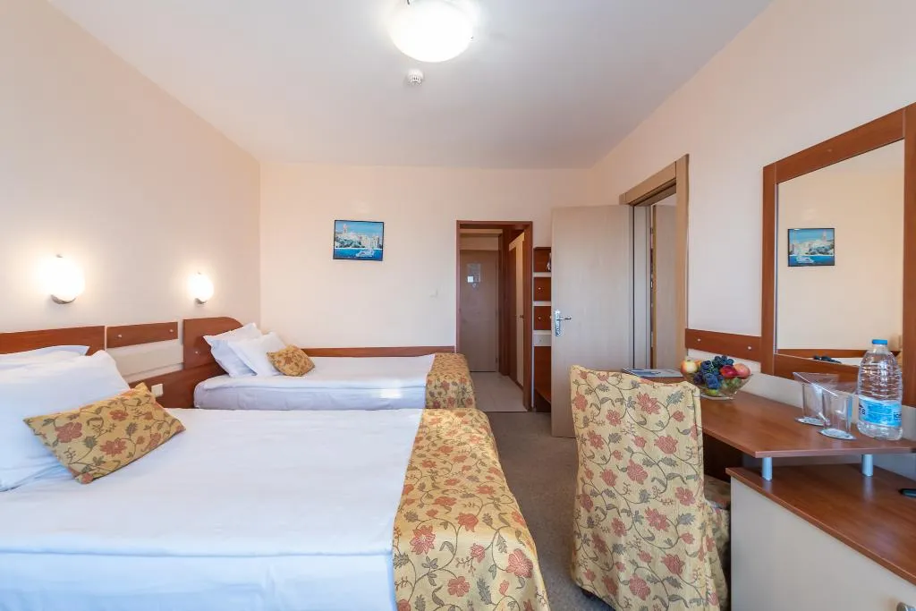 DOUBLE SEA VIEW Room, Burgas Beach, Bourgas