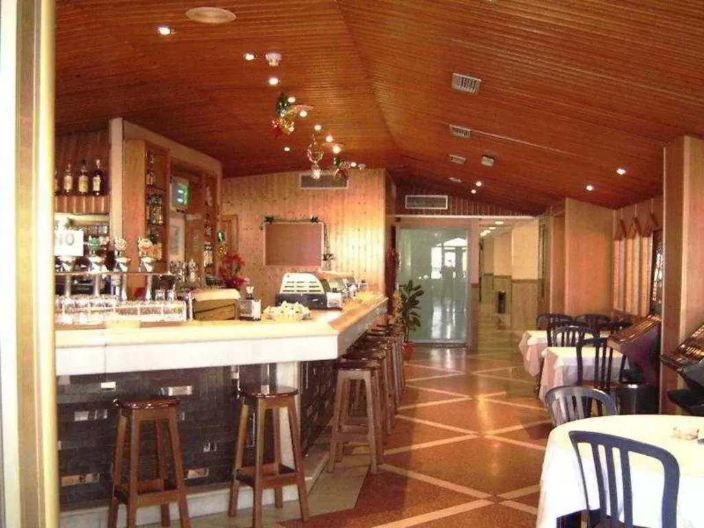 Bar, Torrejoven, Costa Blanca