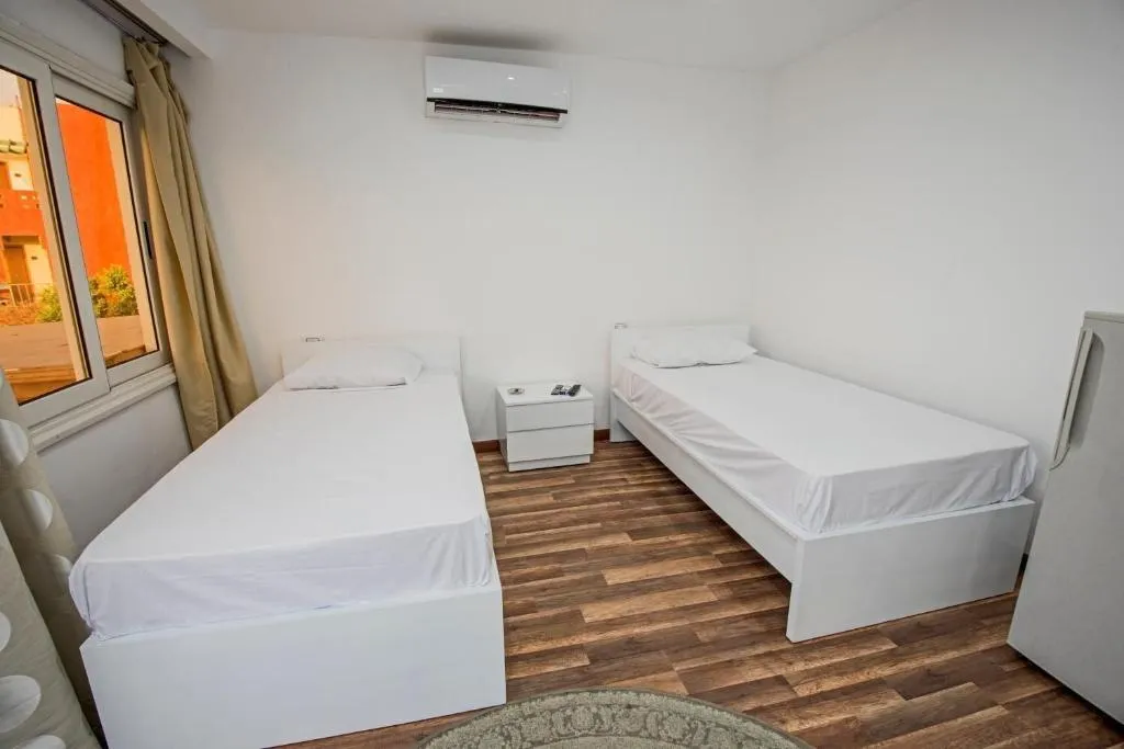 Room, Lilly Rooms And Studios, Red Sea Riviera