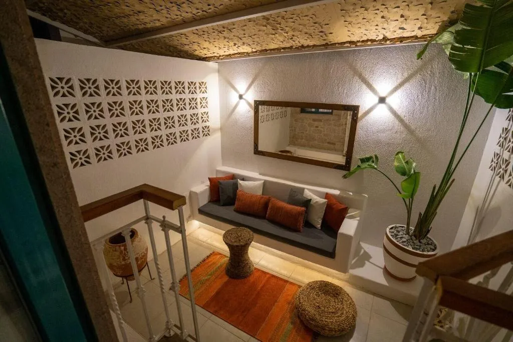 Room, Ajlan oia, Izmir