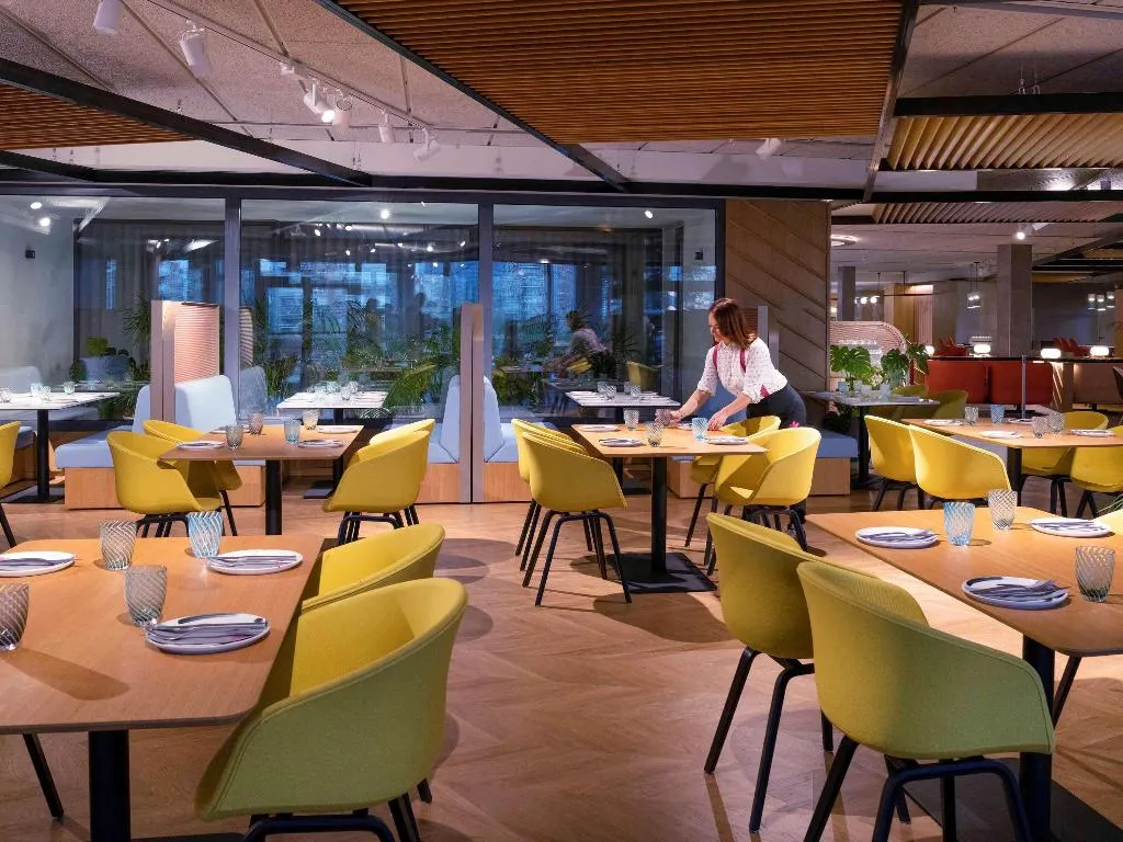Restaurant, Ibis styles Madrid City Las Ventas, Madrid