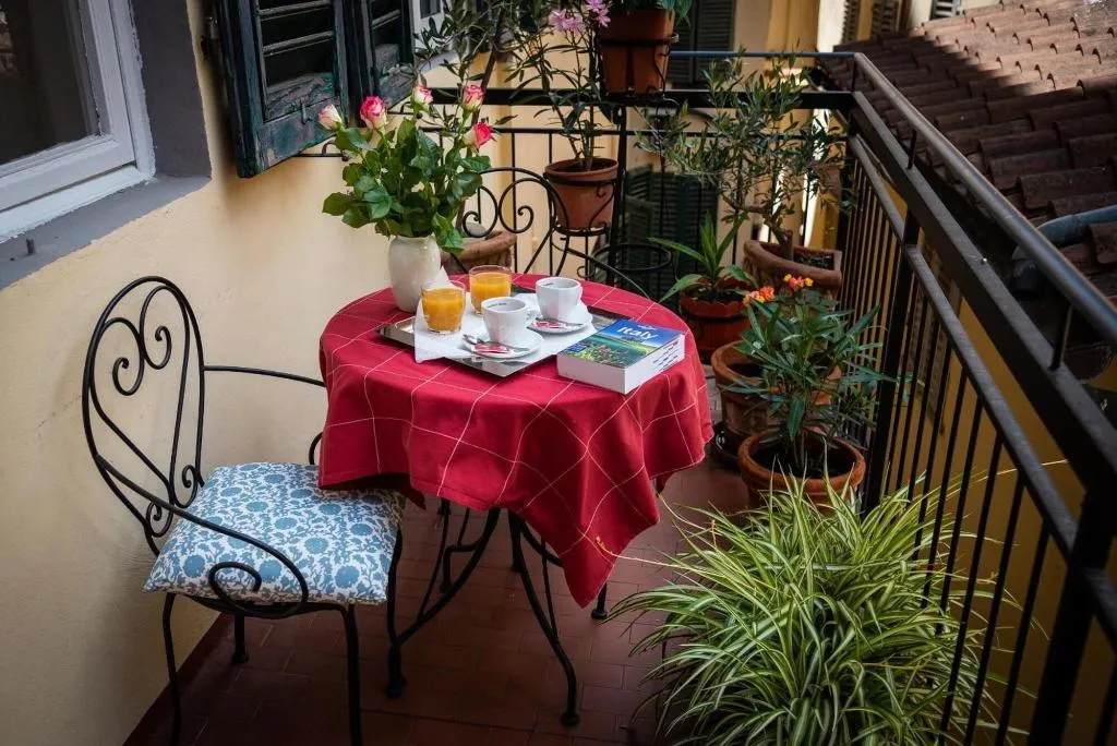 Room, Dei Mori Firenze, Florence
