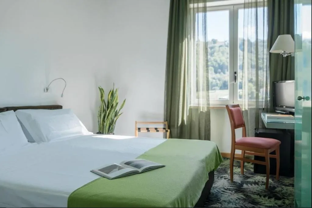 Double or Twin STANDARD Room, LH Hotel Arca Street Art, Perugia