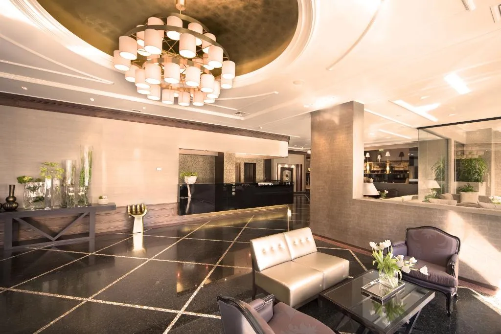 Lobby, Real Parque, Lisbon