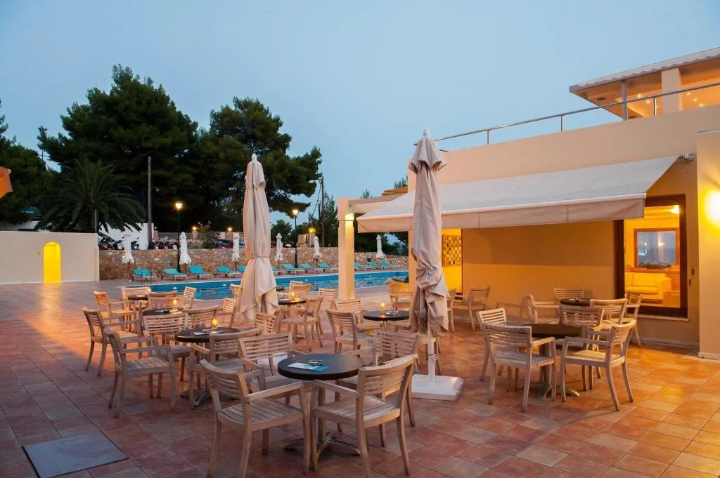 General view, Alonissos Beach Bungalows & Suites Hotel, Skiathos
