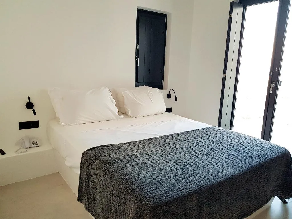 APARTMENT SEA VIEW Room, MyLithos Suites, Santorini