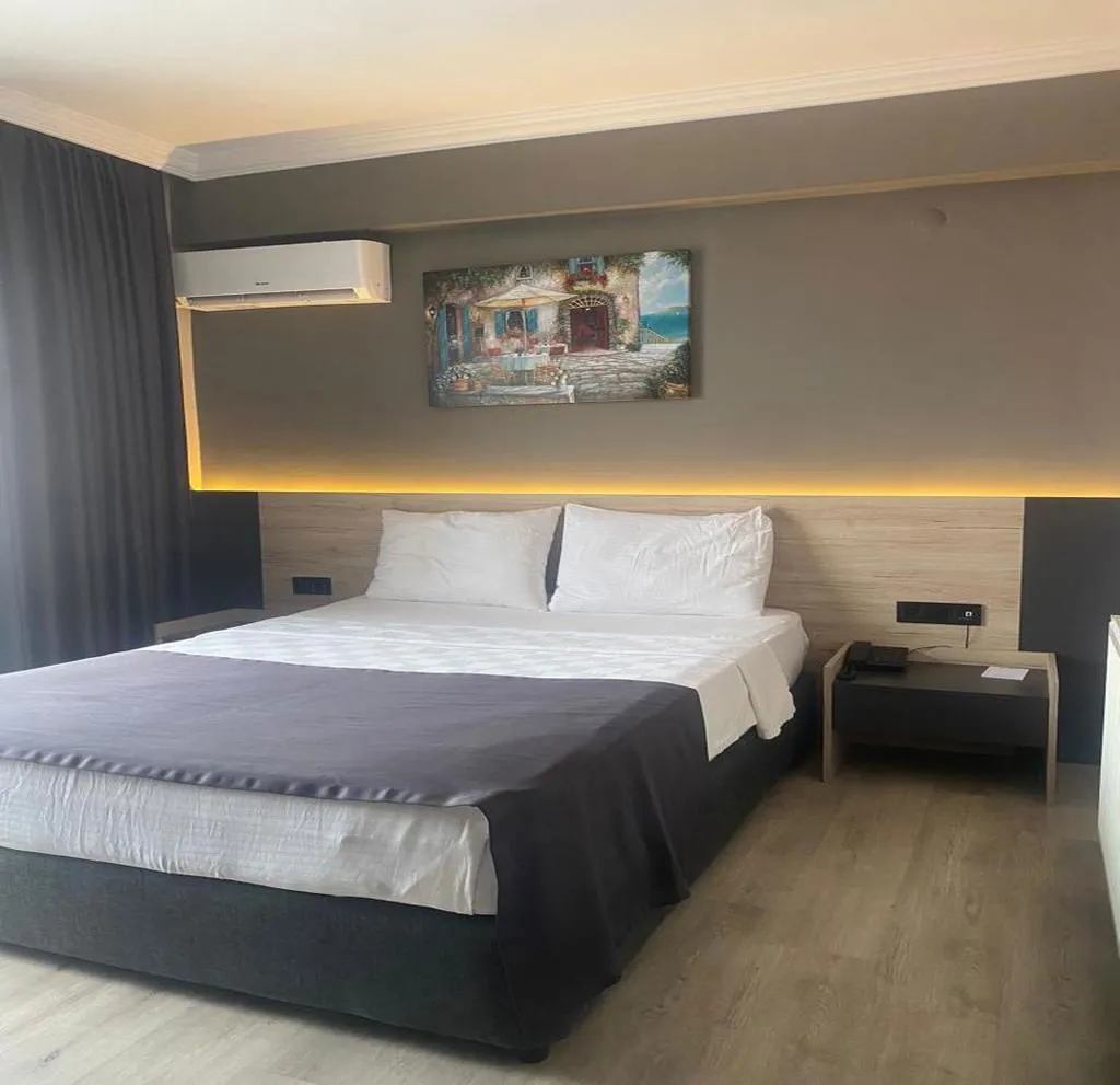 DOUBLE SEA VIEW Room, Grand Faik Hotel, Izmir