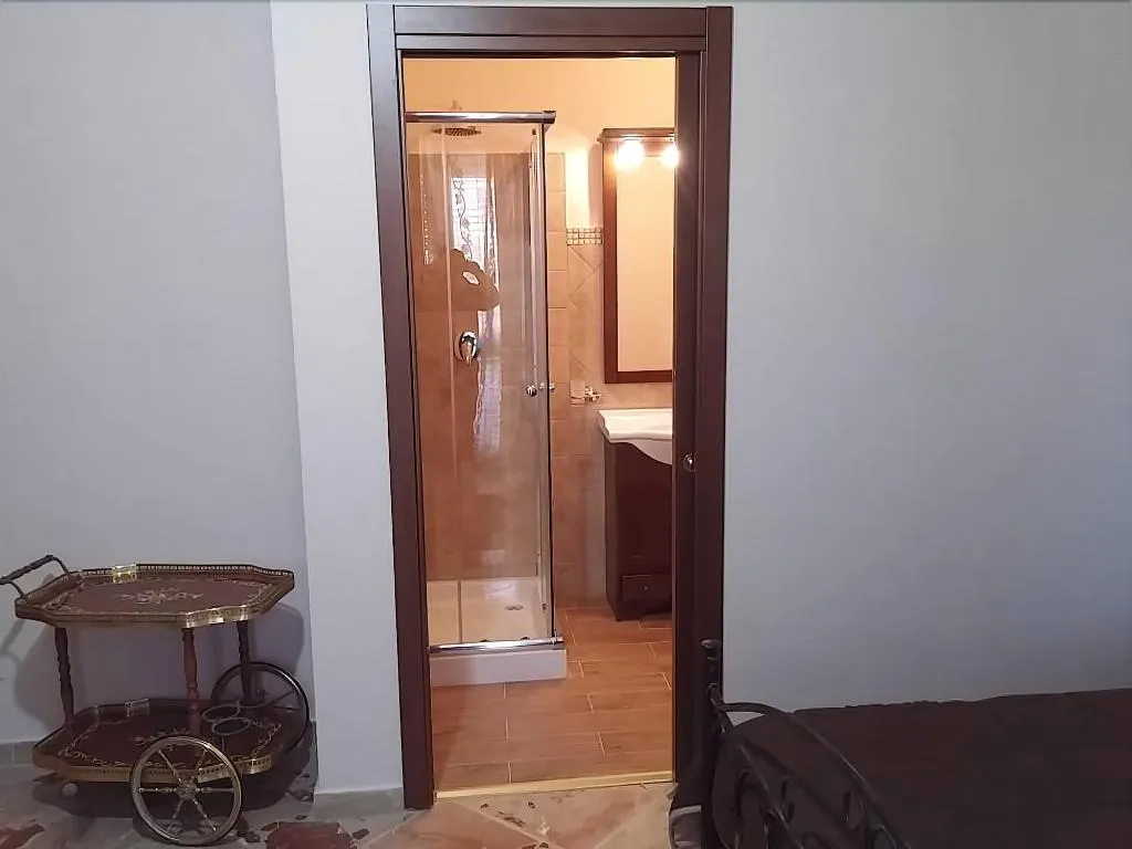 Room, B B Terra Del Sole, Catania