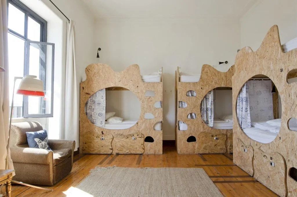 Room, Sunset Destination Hostel, Lisbon