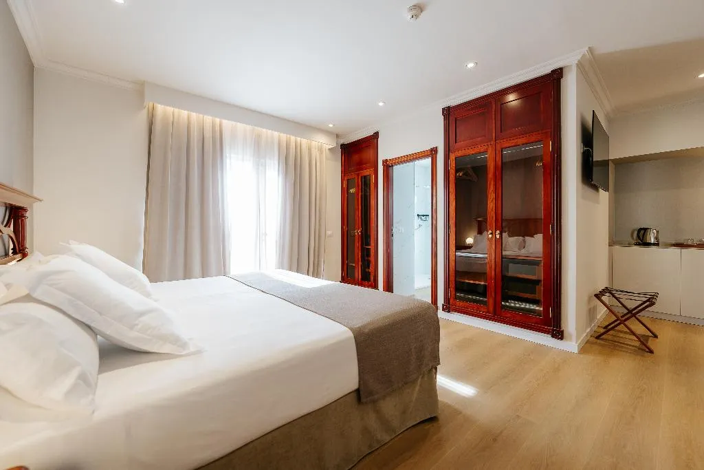 JUNIOR SUITE SEA VIEW WITH TERRACE Room, Hotel Reveron Plaza, Tenerife