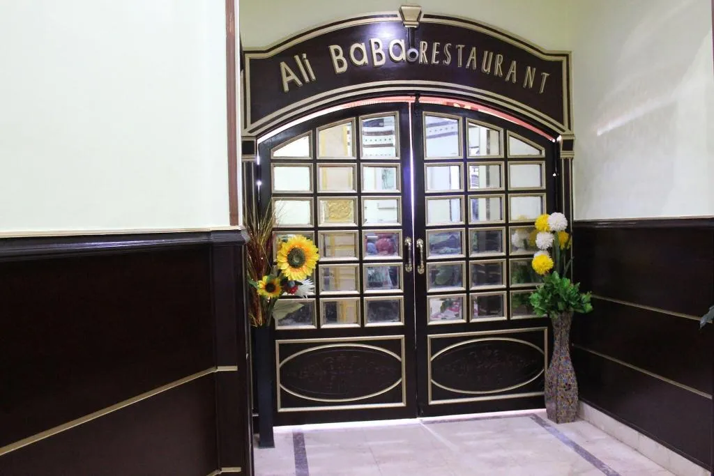 Restaurant, City View Hotel, Cairo